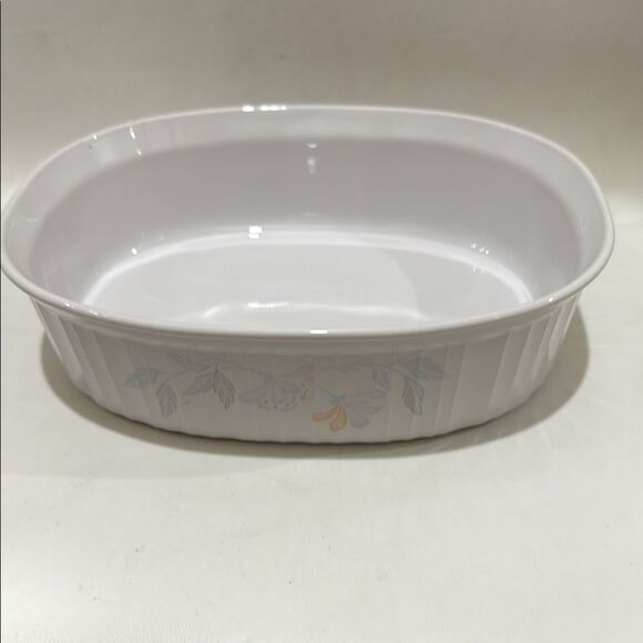 Corningware Pink Trio Ribbed White Ceramic Baking Dish 1.8 Liter 9 1/2 X 7 1/2 - Picture 3 of 9